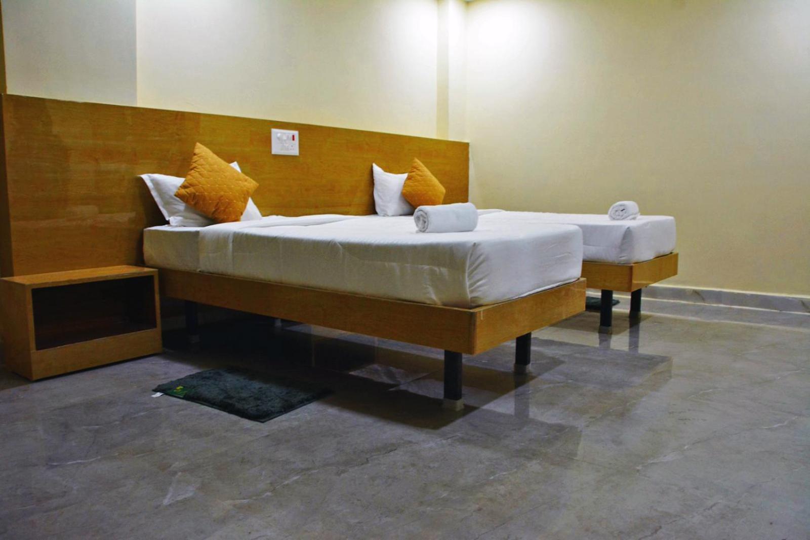 Udupi Deluxe Lodge Gulbarga Kalaburagi Exterior photo