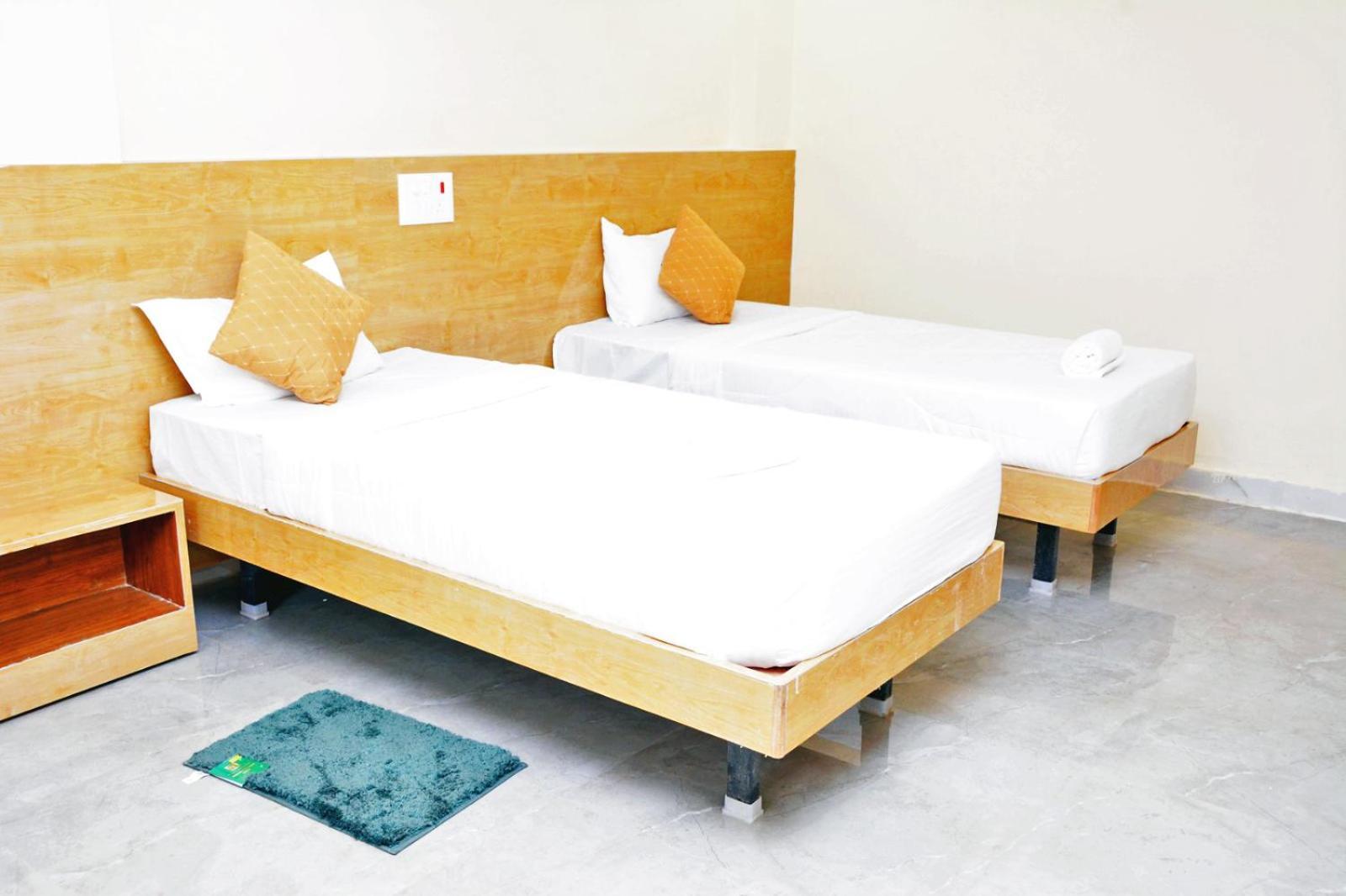 Udupi Deluxe Lodge Gulbarga Kalaburagi Exterior photo