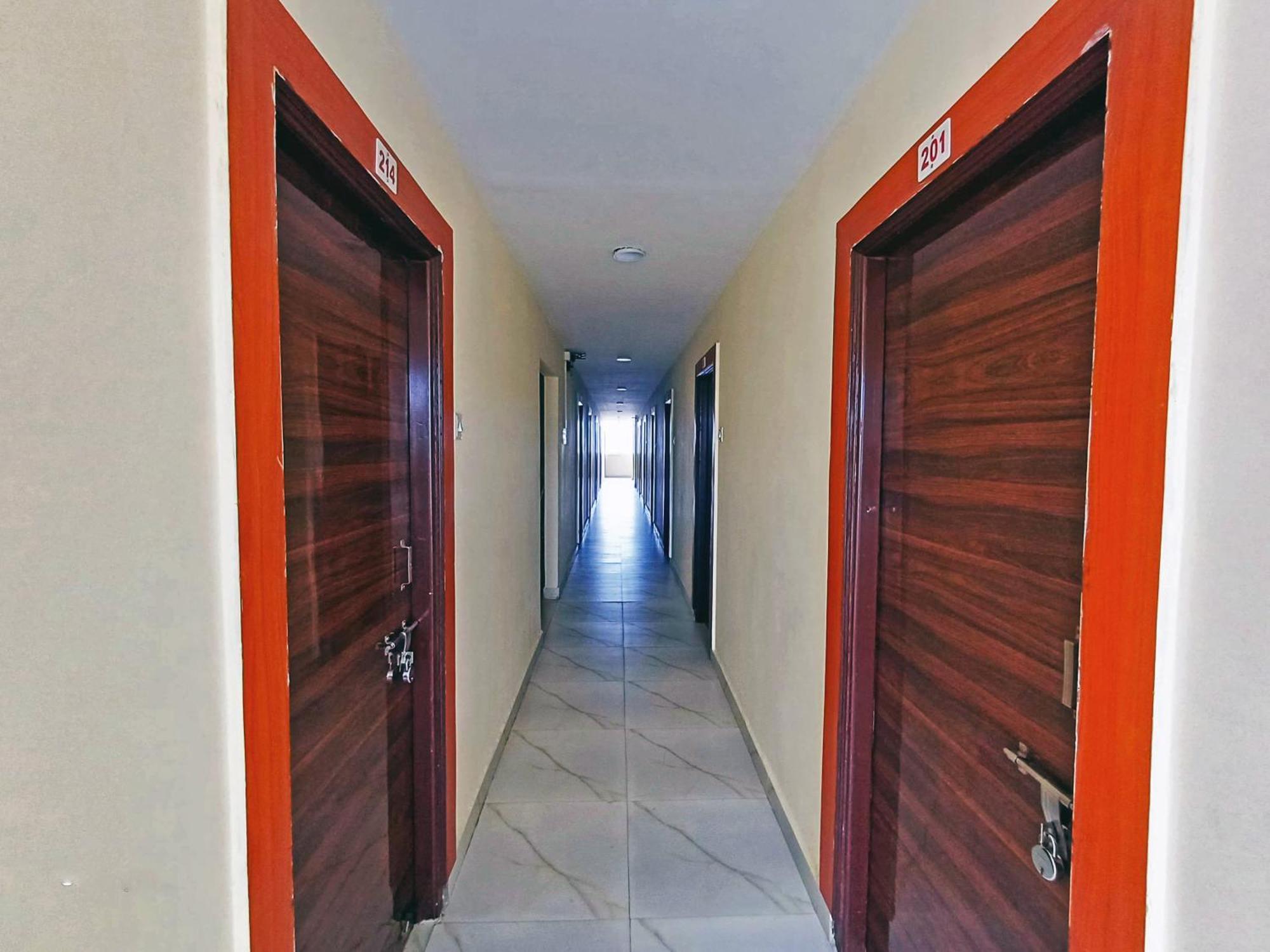 Udupi Deluxe Lodge Gulbarga Kalaburagi Exterior photo